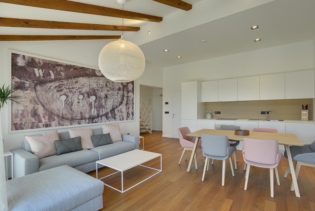Residence Ровинь Экстерьер фото